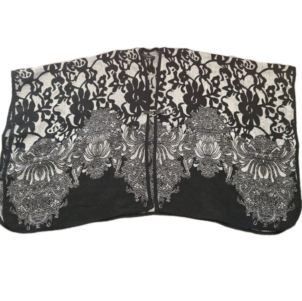 Marc New York Andrew Marc Black Gray Floral Knit Poncho Cape Wrap One Size - Picture 6 of 9
